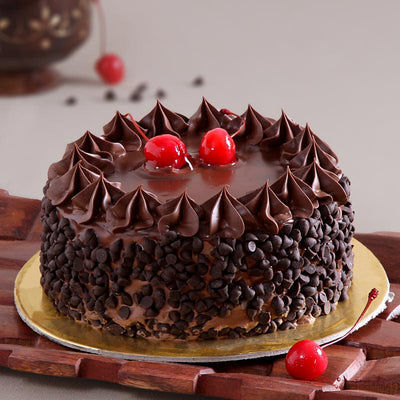 Delectable Chocolate Cake - 1/2 KG